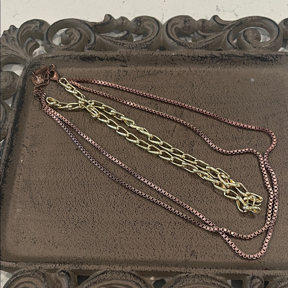 Chic Gold and Copper Necklace